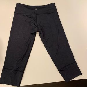 Lululemon capris legging